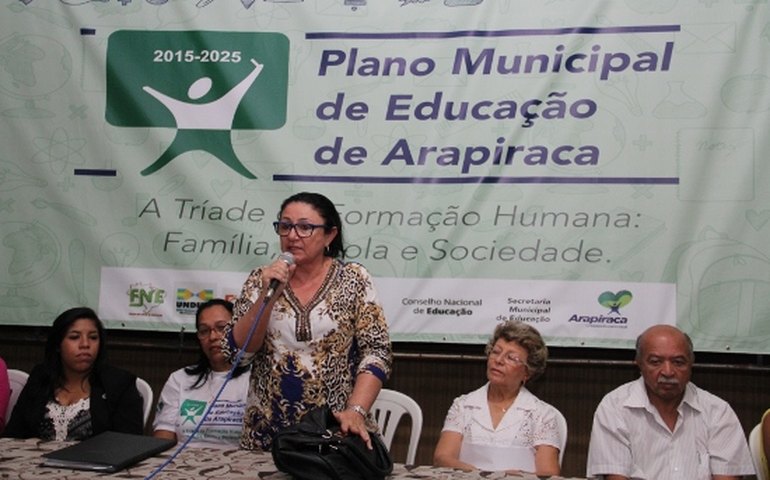Arapiraca: Conferência debate propostas para o Plano de Educação