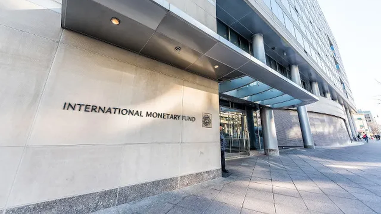 FMI pede ajuste fiscal imediato e alerta sobre pressão dos mercados