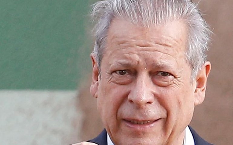 José Dirceu: 'Estão dizendo que os mensaleiros querem voltar; nós nunca saímos'