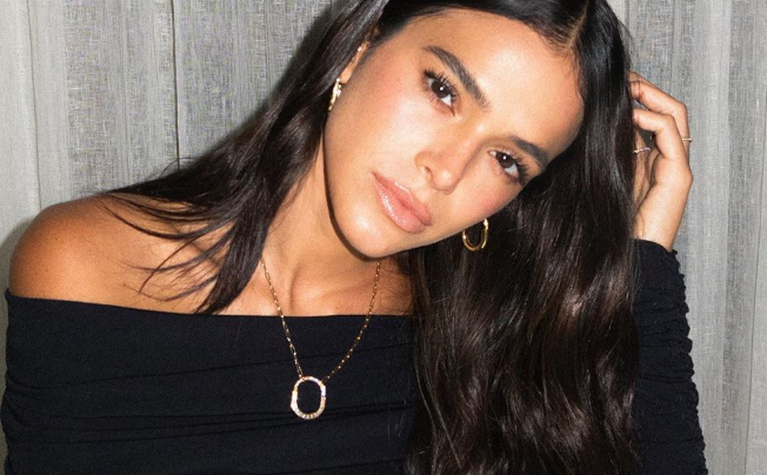 Bruna Marquezine ri ao falar sobre 'livramento' e fãs relacionam momento a Neymar