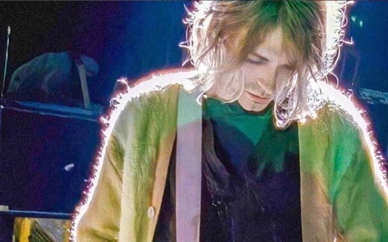 Guitarra de Kurt Cobain é vendida por cerca de R$ 8 milhões