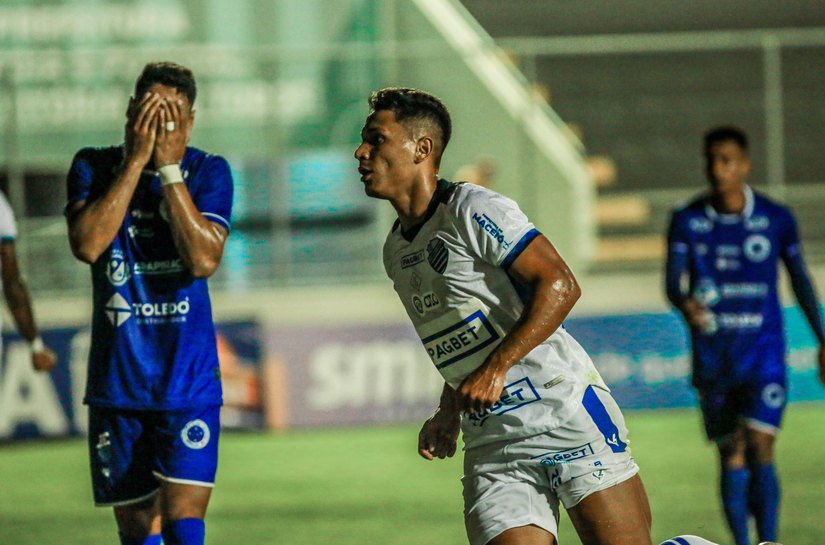 Alagoano: CSA vence Cruzeiro-AL por 2 a 0 na estreia de Marcelo Cabo