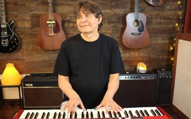 Morre Lô Borges, ícone do Clube da Esquina, aos 73 anos