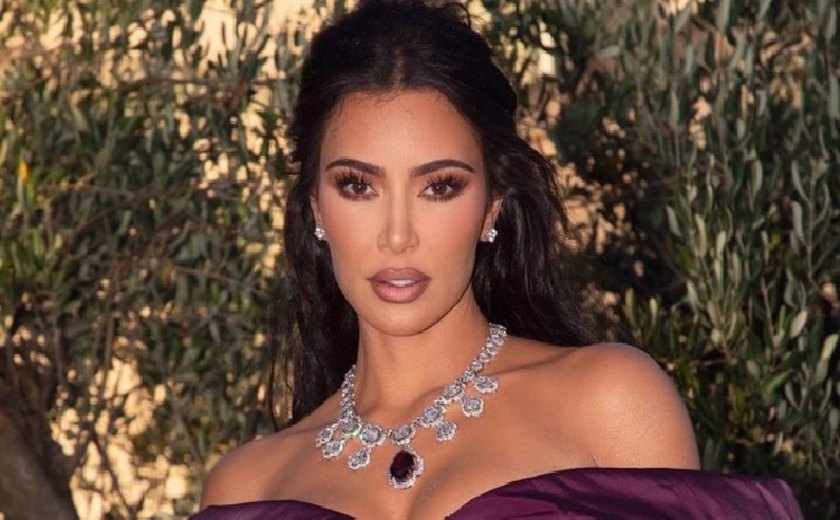 Kim Kardashian dá declaração rara sobre divórcio de Kanye West: 'Algo muda a personalidade'