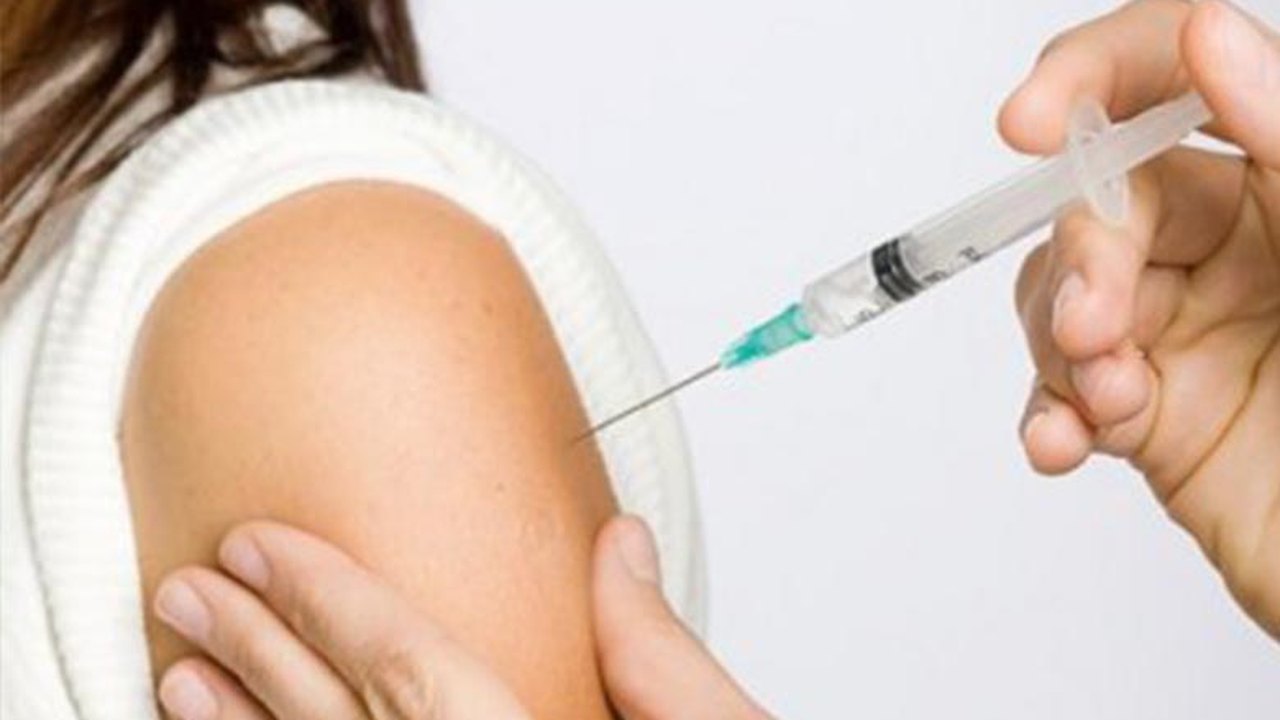 Maceió: SMS realiza vacinação contra HPV nos shoppings da capital