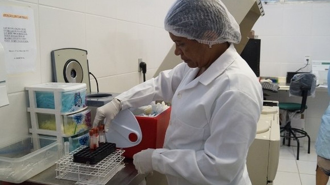 Moderno laboratório agiliza exames e laudos de pacientes do HGE
