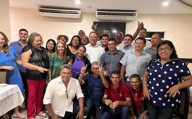 Arapiraca: líderes comunitários comemoram conquistas e projetam futuro ao lado de Luciano Barbosa