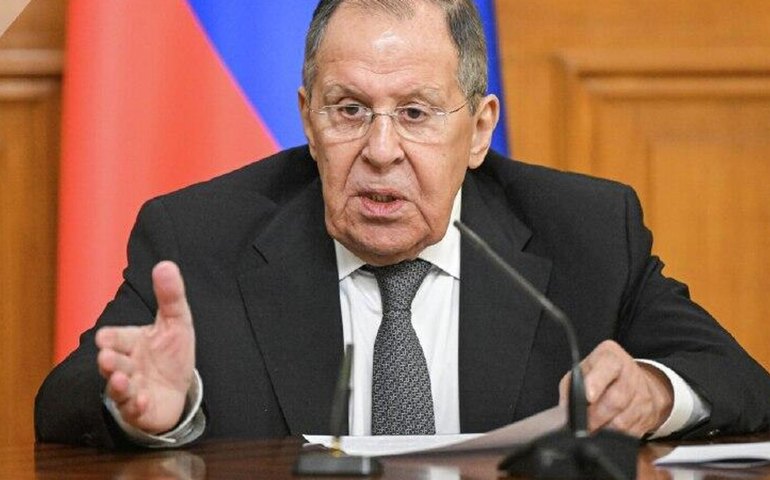 Lavrov afirma que histeria antirrussa empurra Europa para o colapso