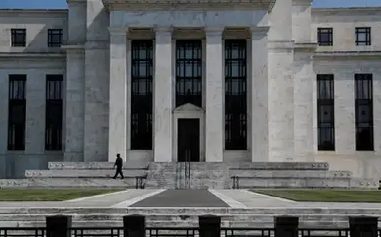 Para membro do Fed, economia real tem se mostrado sólida e último payroll foi bastante forte