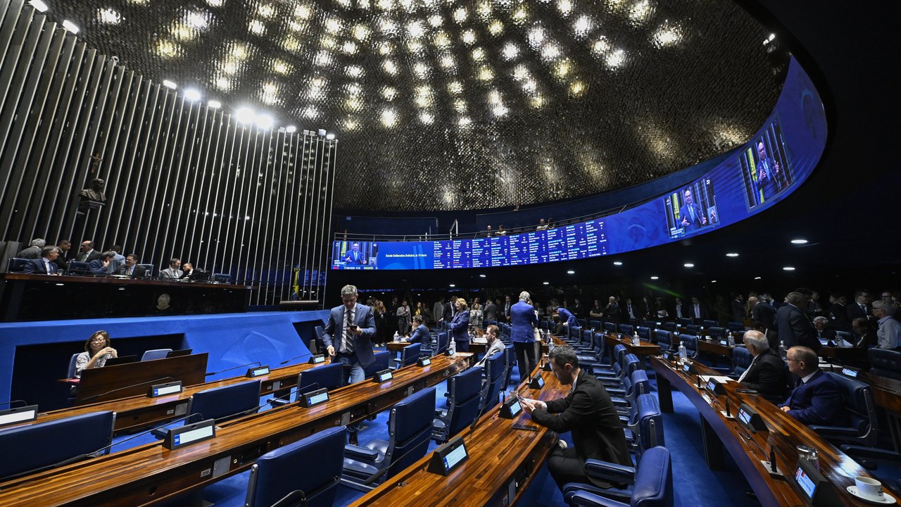 Senado aprova empréstimos de US$ 1,8 bi para estados e municípios