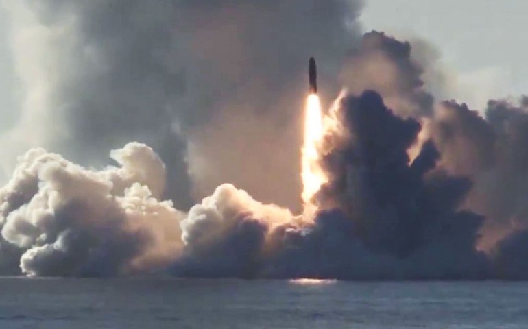 Revista destaca submarino russo com mísseis hipersônicos Tsirkon que dominará o Ártico