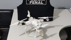 Homens usam drones para jogar celulares dentro do presídio de Tobias Barreto