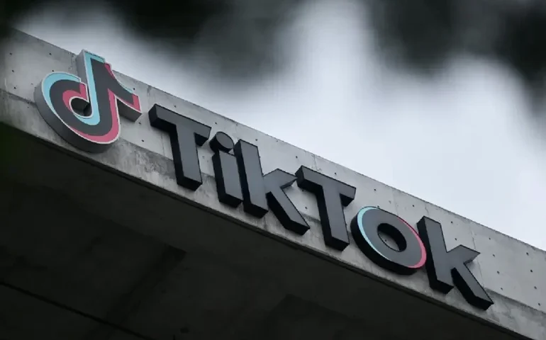 Fim do home office? TikTok começa a rastrear funcionários para garantir retorno aos escritórios 