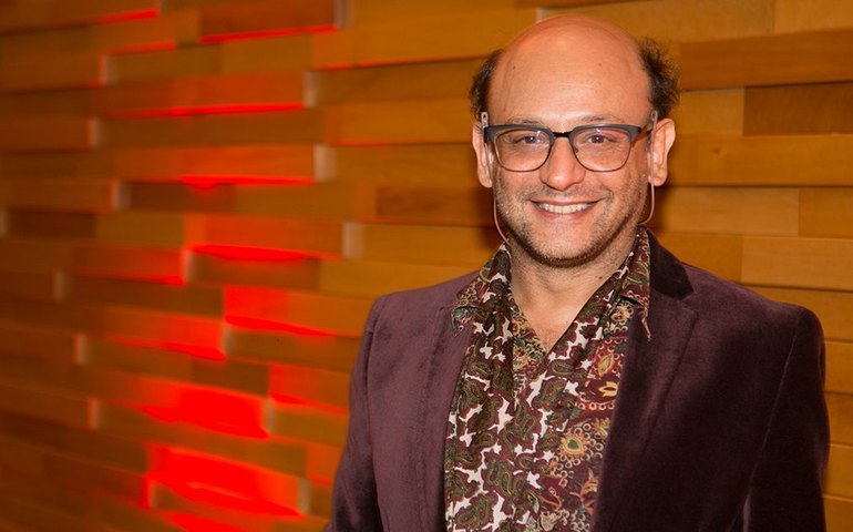 Uma poeta selvagem que não se curvou diante de nada em ‘O Antipássaro’