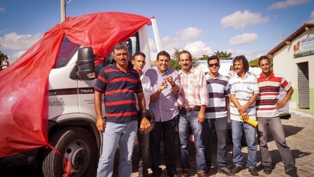 Cerca de 100 agricultores familiares são beneficiados em Quebrangulo