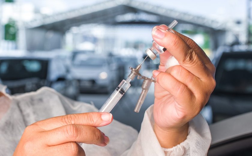CNI: nove entre dez brasileiros afirmam não ter restrições às vacinas aplicadas