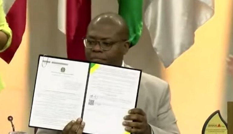 Brasil assina parceria global contra discriminação de pessoas LGBTQIA+