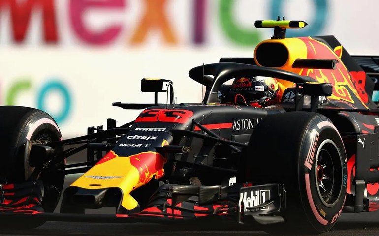 Max Verstappen faz o melhor tempo no 3º treino livre e quebra domínio da Ferrari
