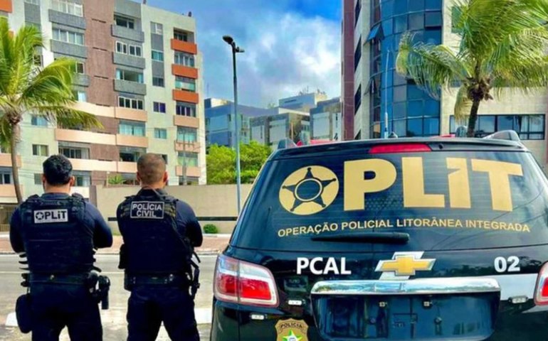 Casal é preso em flagrante após tentativa de latrocínio na Jatiúca