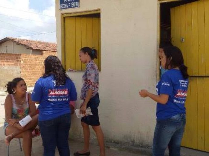 Anjos da Paz promovem busca ativa no centro de Maceió nesta terça-feira