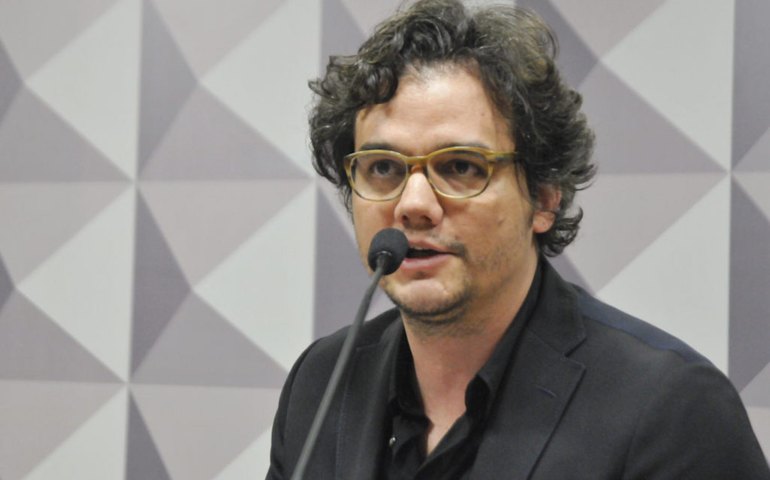 Wagner Moura surge em trailer de 'Sr. e Sra. Smith' e web reage; saiba como será a série