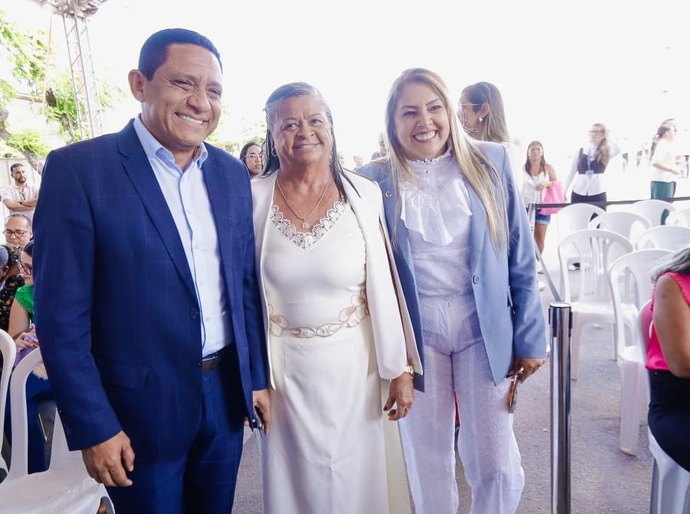 Prefeita Tia Júlia participa de encontro com marisqueiras em Maceió ao lado da primeira-dama Janja da Silva