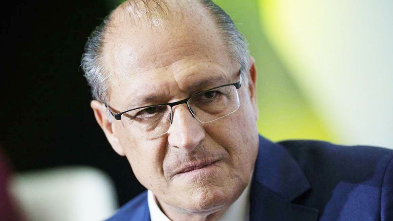 Alckmin define filiação ao PSB, e acordo para ser vice de Lula avança
