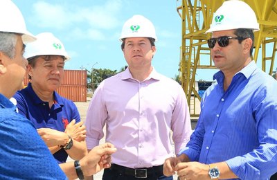 Marx Beltrão acompanha visita do ministro dos Transportes a Alagoas  