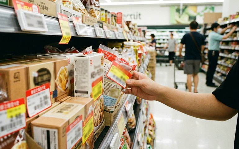 O que é Best Before? Entenda o termo que busca reduzir desperdício e baratear produtos
