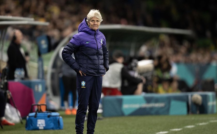 Sundhage atribui eliminação a jogo lento e demora nas substituições