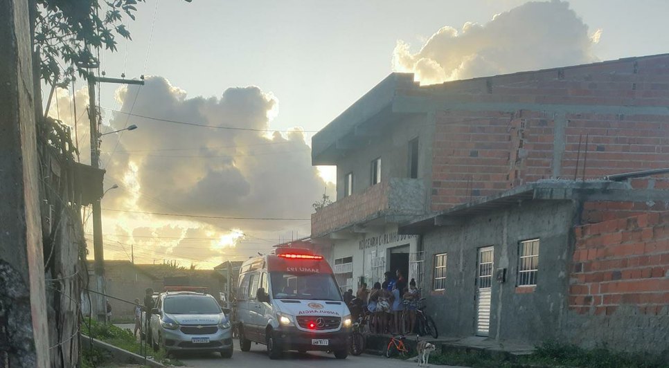 Homem é esfaqueado pela esposa após discussão na Zona Norte de Aracaju / Foto: Foto: Portal A8SE/Reprodução