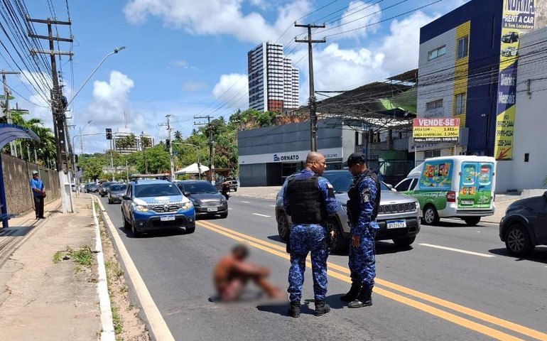 Guarda Civil Municipal resgata homem ferido com golpes de arma branca na Av. Gustavo Paiva