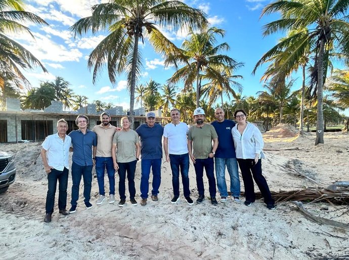 Coruripe recebe representantes da CVC em visita técnica às obras do Vila Galé