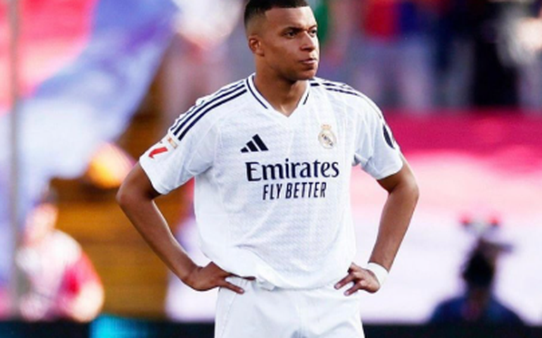 PSG é condenado a pagar R$ 390 milhões a Mbappé por salários atrasados