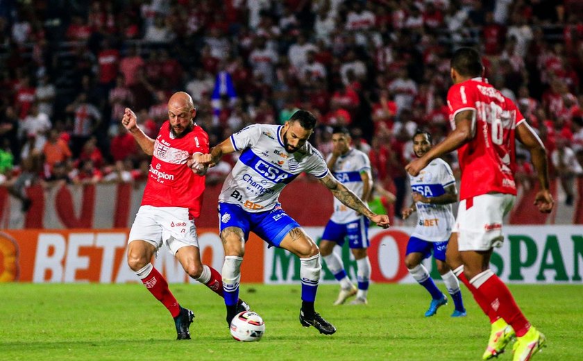 Clássico das Multidões: CRB x CSA fazem jogo ruim e empatam sem gols na Série B