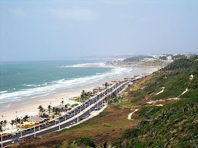 na praia de São Marcos, em São Luiz, capital do Maranhão.