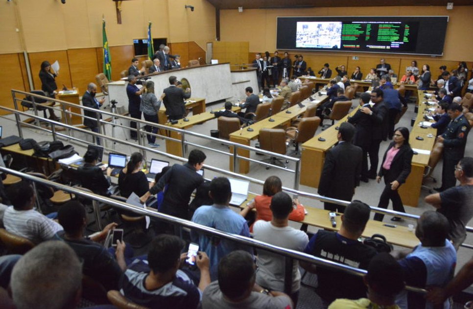 VOTAÇÃO SUBSÍDIOS / Foto: Jadilson Simões