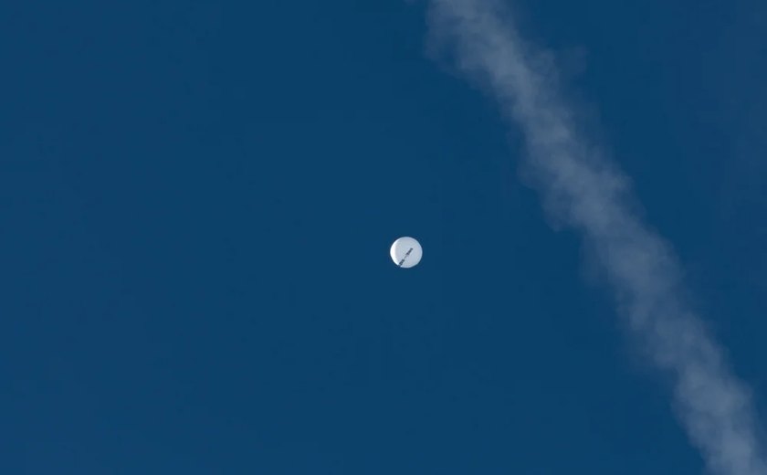 Óvnis causam crise diplomática entre potências nucleares