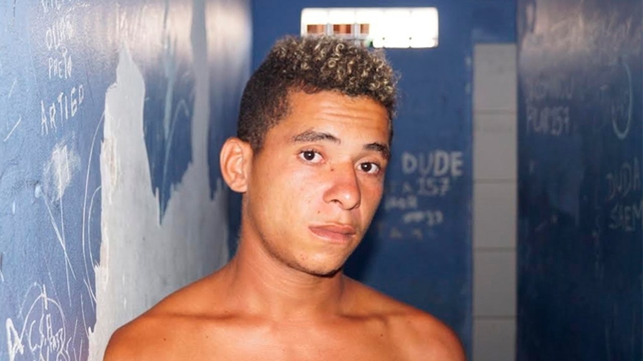 Litoral Sul: acusado de vários crimes é preso com arma de fogo