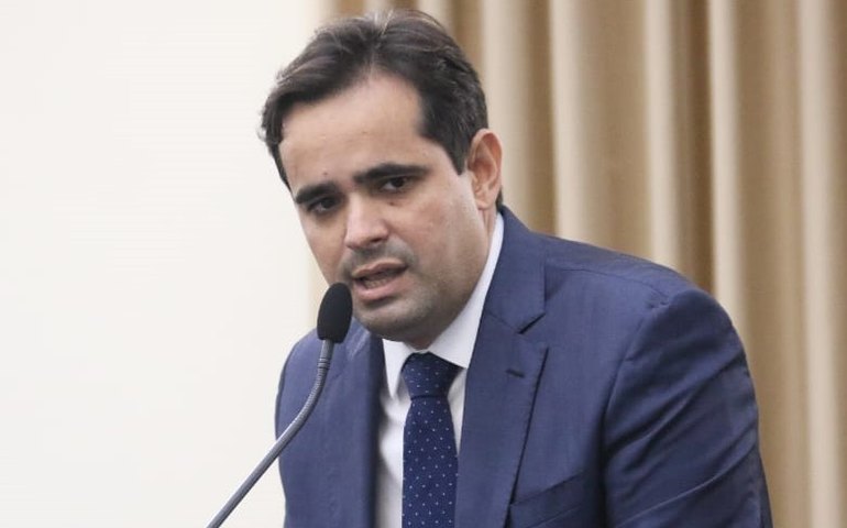 Lelo Maia parabeniza Governo por investimento de R$ 3 milhões no Hospital do Coração