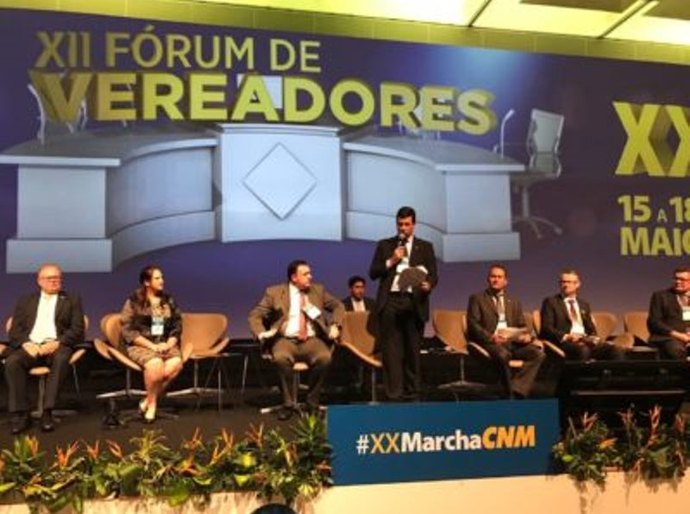 Presidente da AMA, Hugo Wanderley, participa de XII Fórum de Vereadores