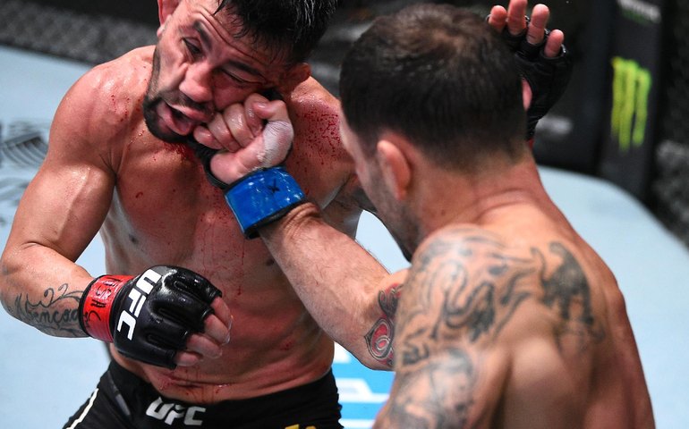 Frankie Edgar bate Pedro Munhoz em estreia nos galos dos UFC; Amanda Lemos vence