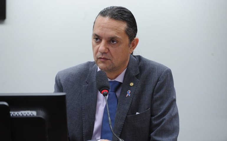 Comissão da Câmara discute política brasileira de combate ao câncer