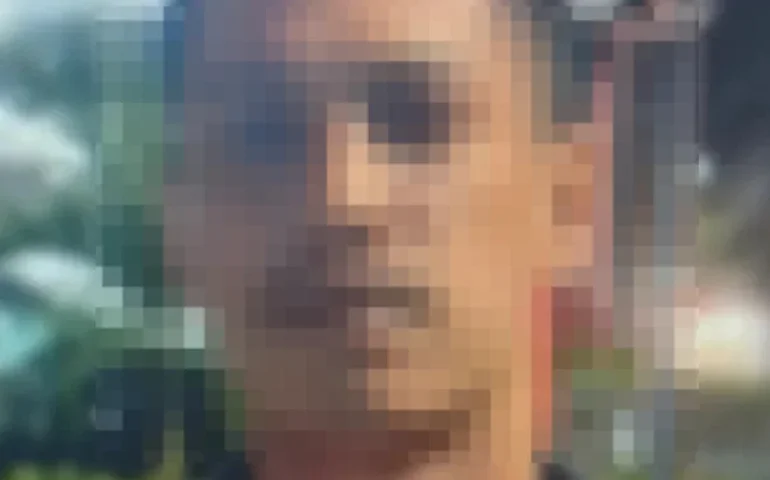 Conexão RJ-AL: líder do tráfico no Jacintinho é preso com fuzil e munições do 'Alemão' no interior da Bahia