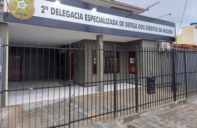Polícia Civil prende homem por estupro, violência doméstica e perseguição em Maceió