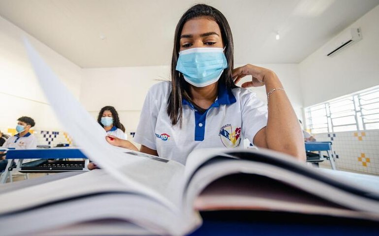 Cartão Escola 10: entenda cronograma de pagamento das bolsas para alunos da rede pública estadual