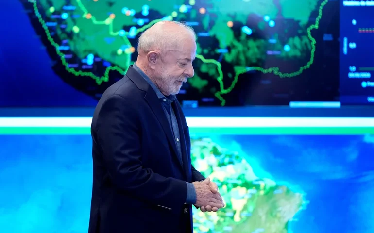 Lula define estratégia para cúpula do G7, onde pode encontrar Trump