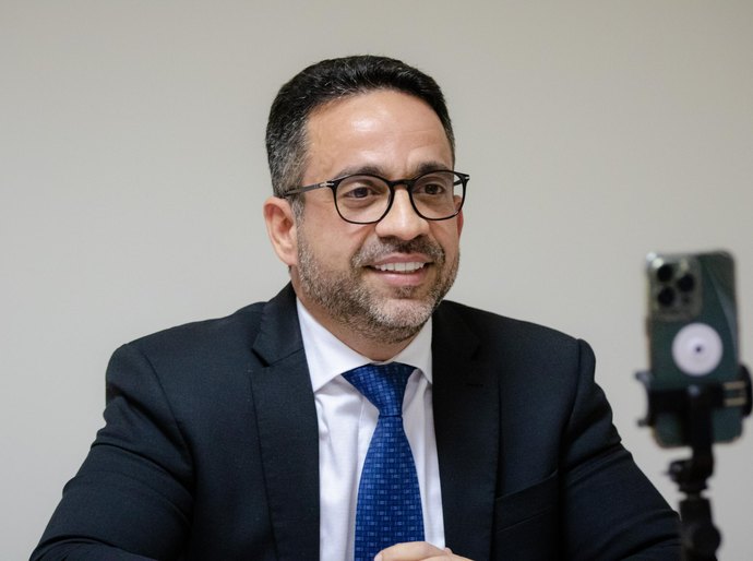 Governador anuncia antecipação do pagamento dos servidores públicos para esta sexta (27)