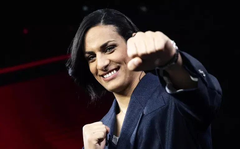 Imane Khelif entra com recurso contra teste de gênero