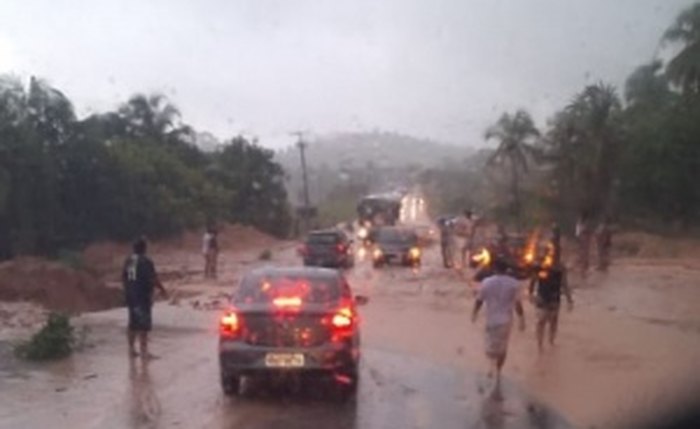 Chuvas intensas causam transtornos no Litoral Norte alagoano